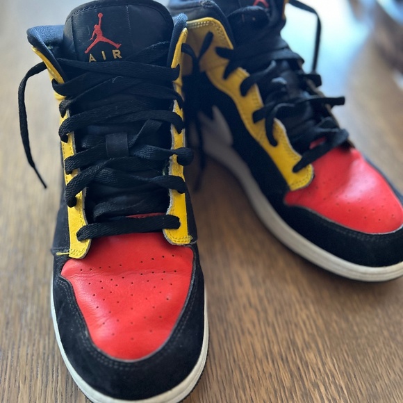 Jordan 6.5 Amarillo Orange | Excellent Condition - Picture 4 of 4